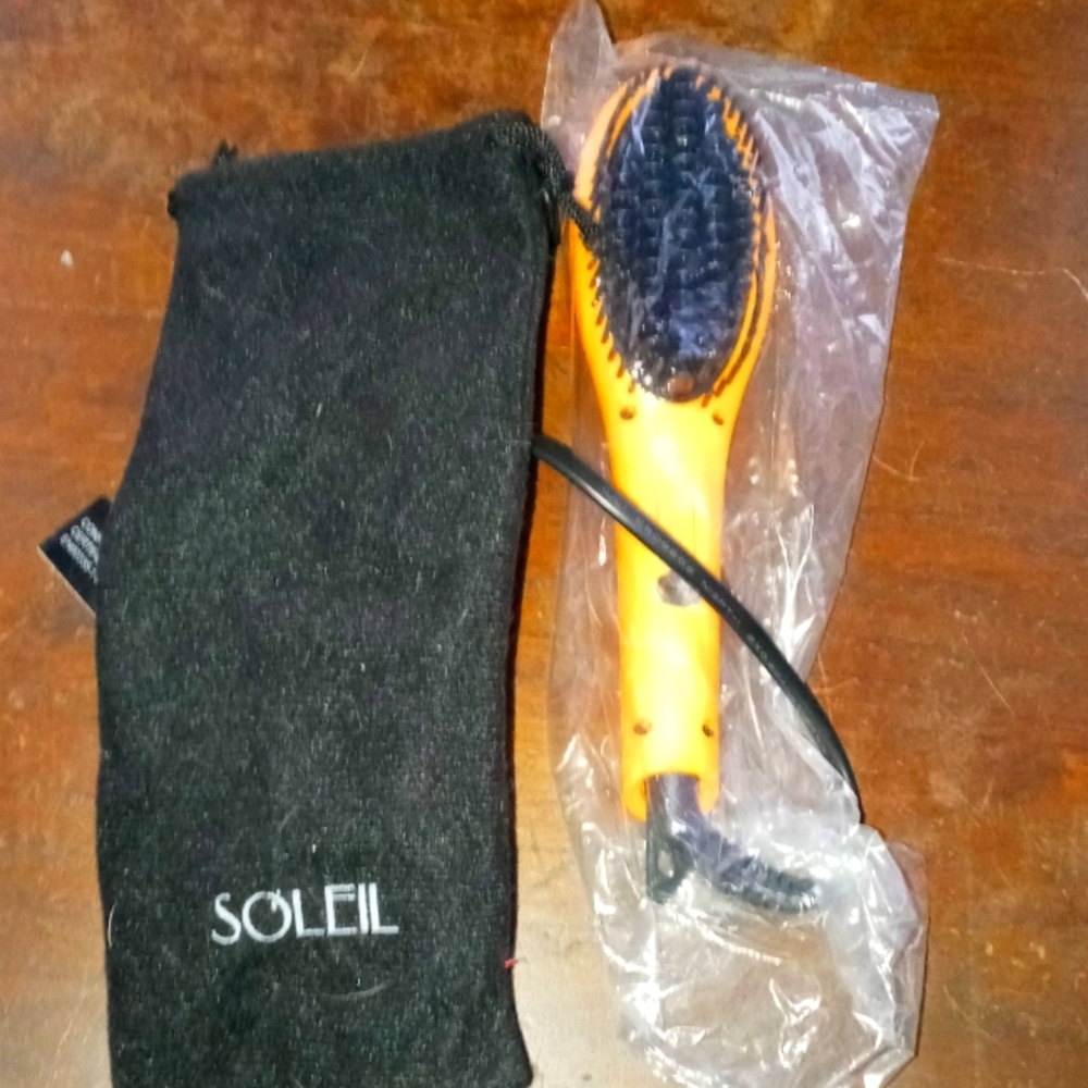 Straightening brush